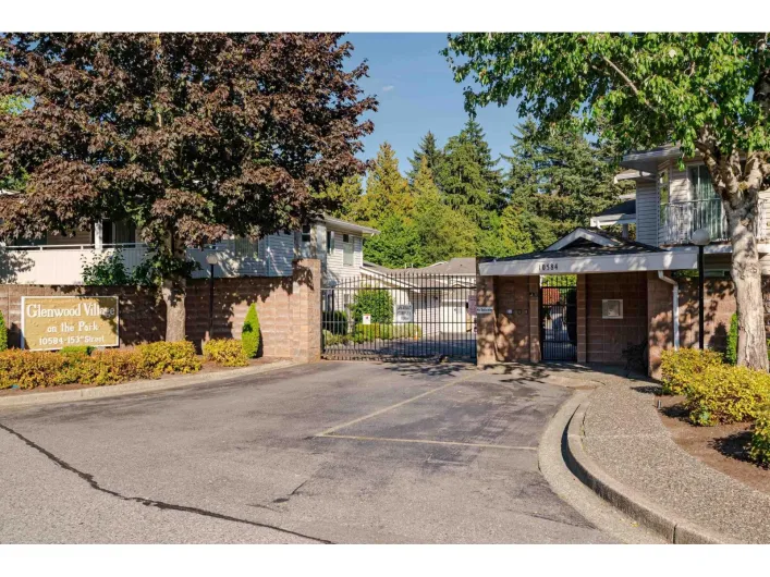 110 10584 153 STREET, Surrey