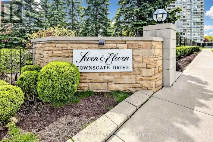 110 - 11 TOWNSGATE DRIVE, Vaughan