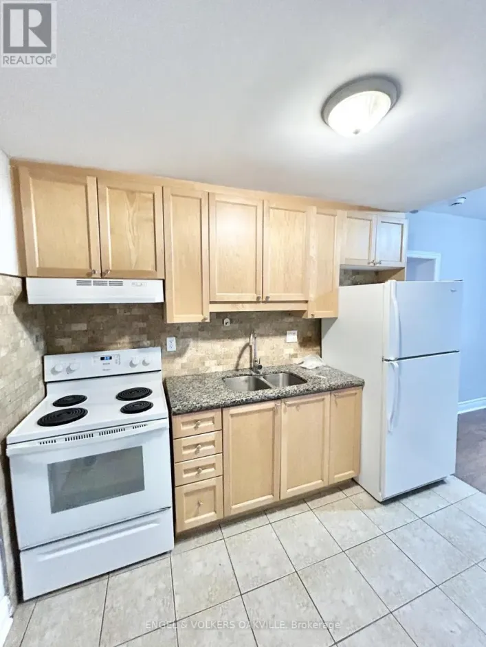 110 - 15 THIRTY THIRD STREET, Toronto