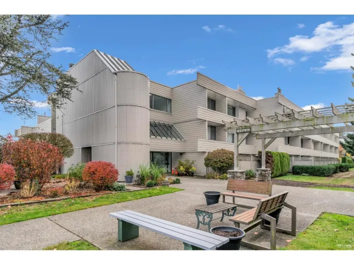 110 15282 19 AVENUE, Surrey