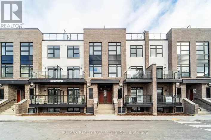 110 - 1577 ROSE WAY, Milton