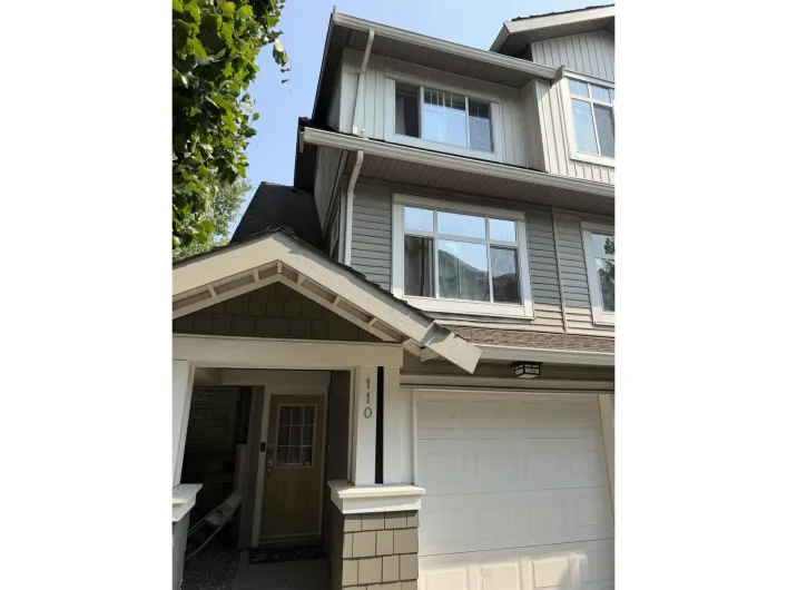 Row / Townhouse for sale: 110 16177 83 AVENUE, Surrey