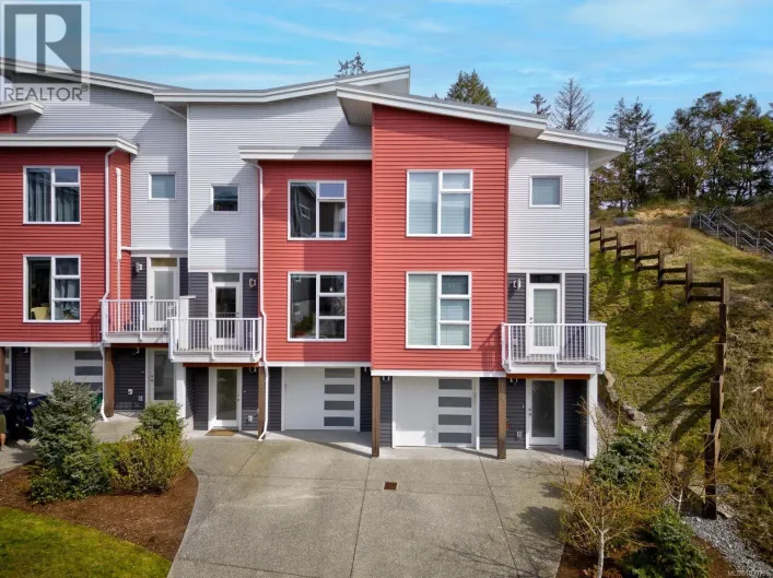 110 1800 Summerhill Pl, Nanaimo