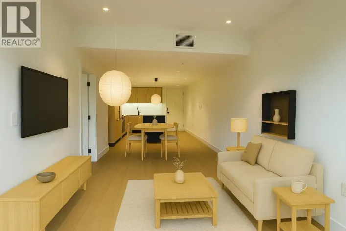 110 2235 E BROADWAY, Vancouver