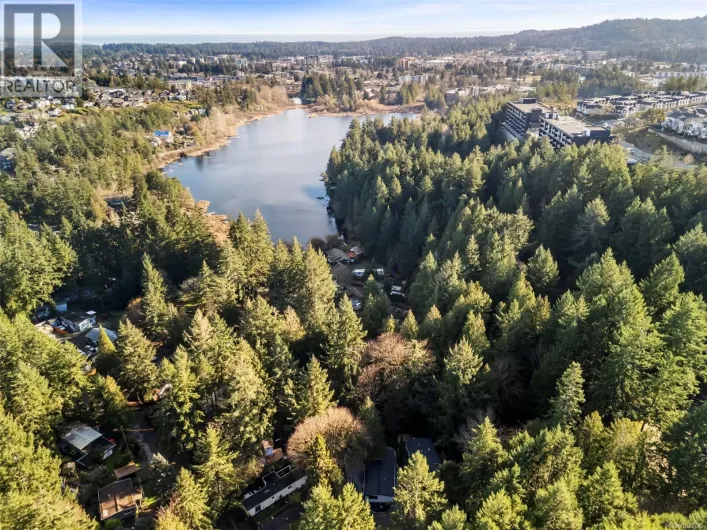 110 2500 Florence Lake Rd, Langford