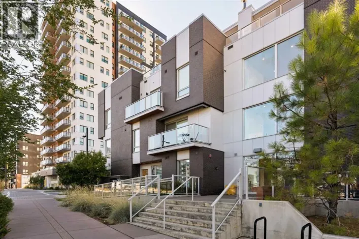 110, 3125 39 Street NW, Calgary