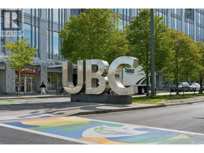 110 3462 ROSS DRIVE, Vancouver
