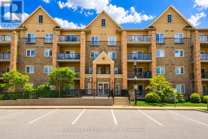 110 - 41 FERNDALE DRIVE S, Barrie