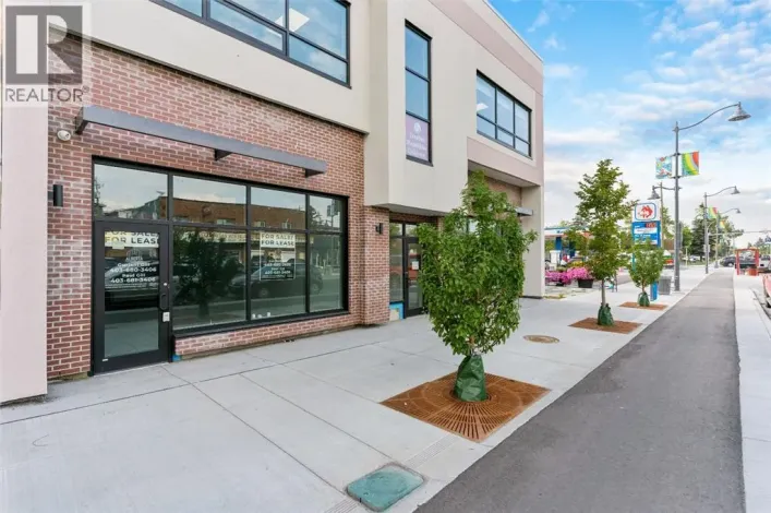 110, 4623 Bowness Road NW, Calgary