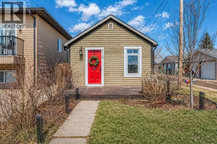 110 5 Avenue, Strathmore