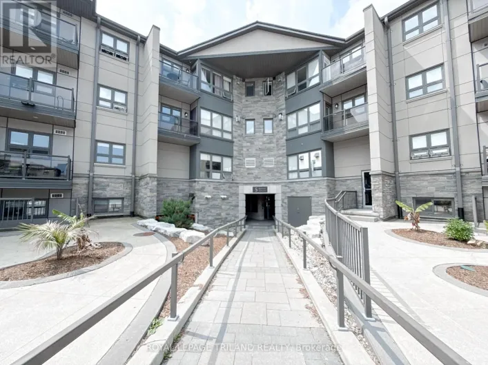 110 - 5 JACKSWAY CRESCENT, London North