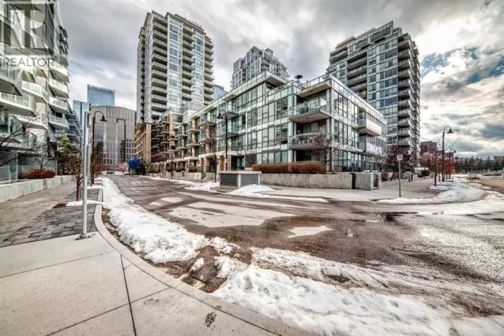 110, 51 Waterfront Mews SW, Calgary