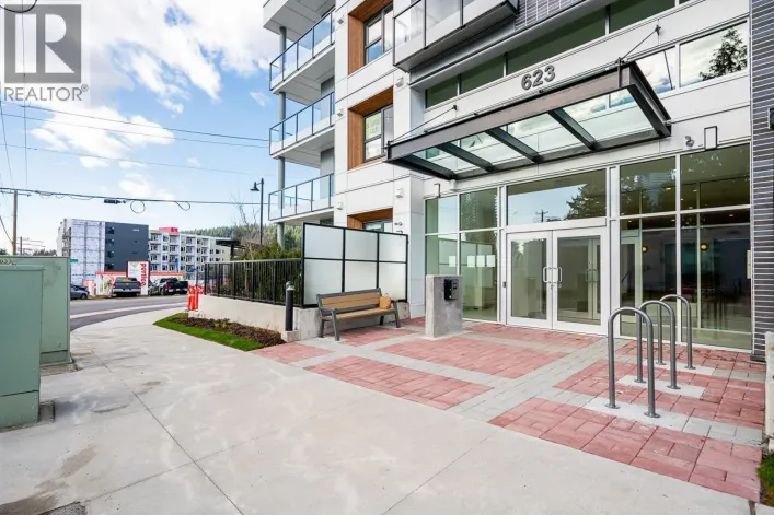 110 623 KEMSLEY AVENUE, Coquitlam