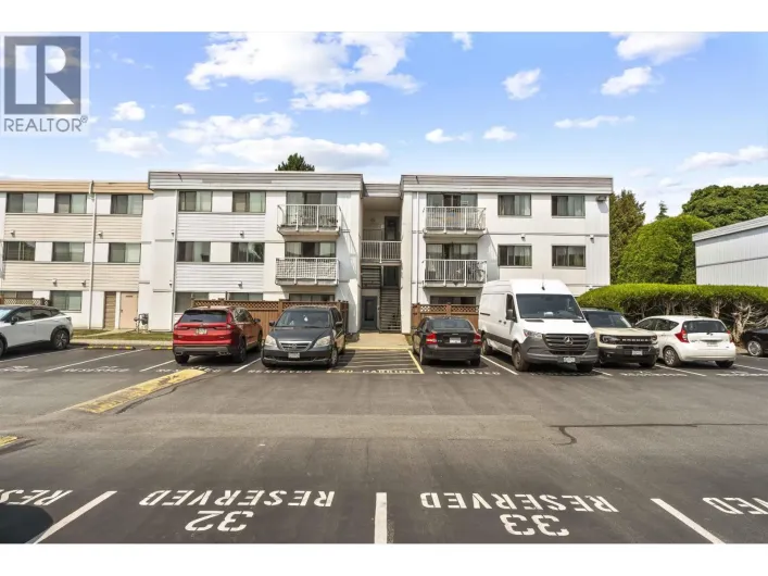 110 7180 LINDSAY ROAD, Richmond
