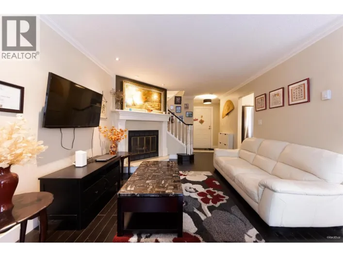 110 777 EIGHTH STREET, New Westminster