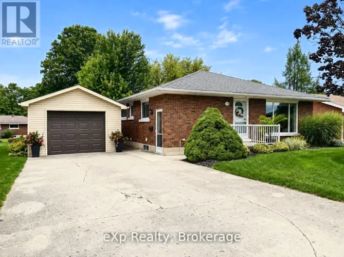 110 BROWN'S LANE, Brockton