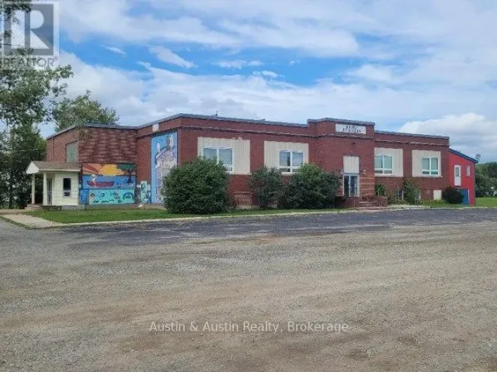 110 CLARK STREET, Atikokan