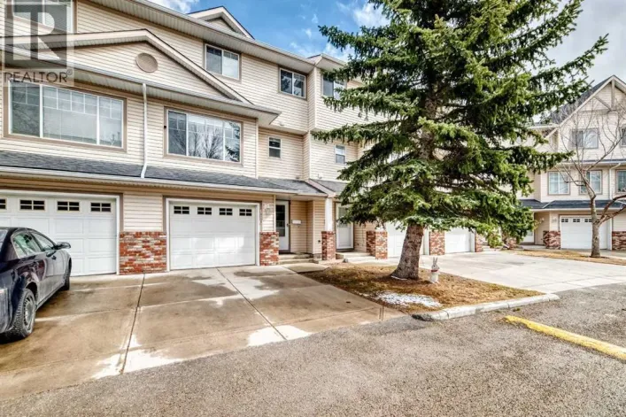 110 Country Hills Cove NW, Calgary