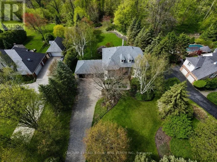 110 CRAWFORD CRESCENT, Milton