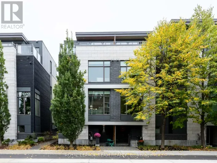 110 GREENFIELD AVENUE, Ottawa