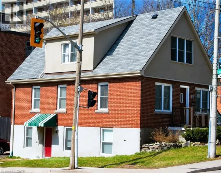 House for rent: 110 HESS Street S Unit# UPPER, Hamilton