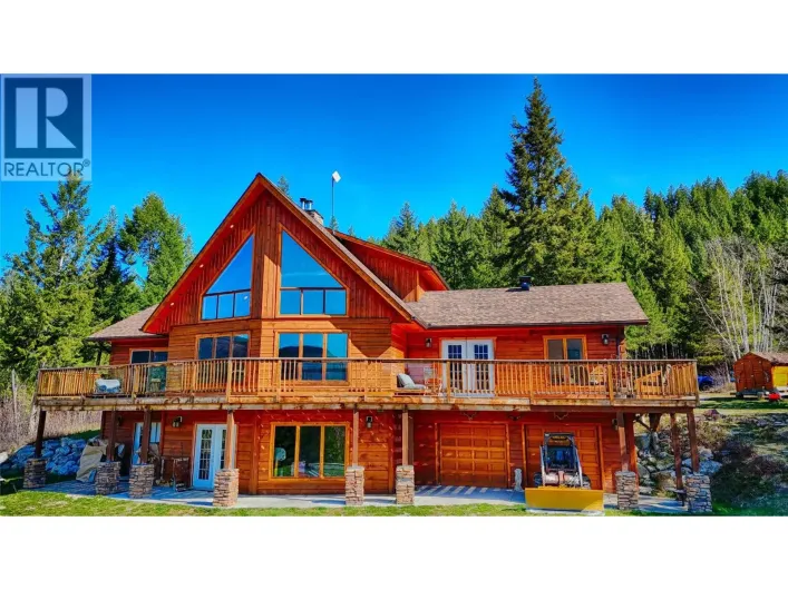 110 Highway 95, Spillimacheen