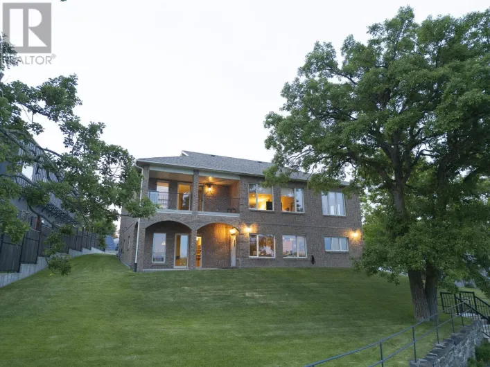 110 Lakeside Crescent, Kenora