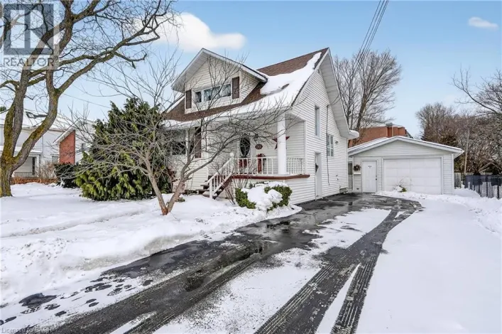 110 LIVINGSTON Avenue, Grimsby