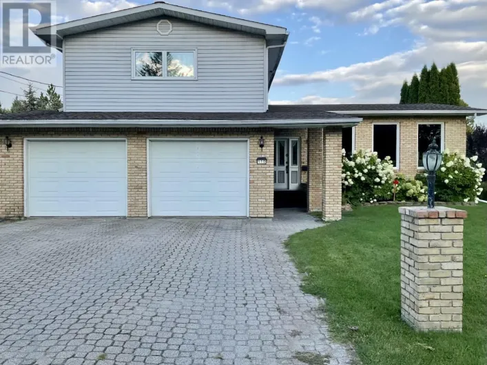 110 Oakwood RD, Fort Frances