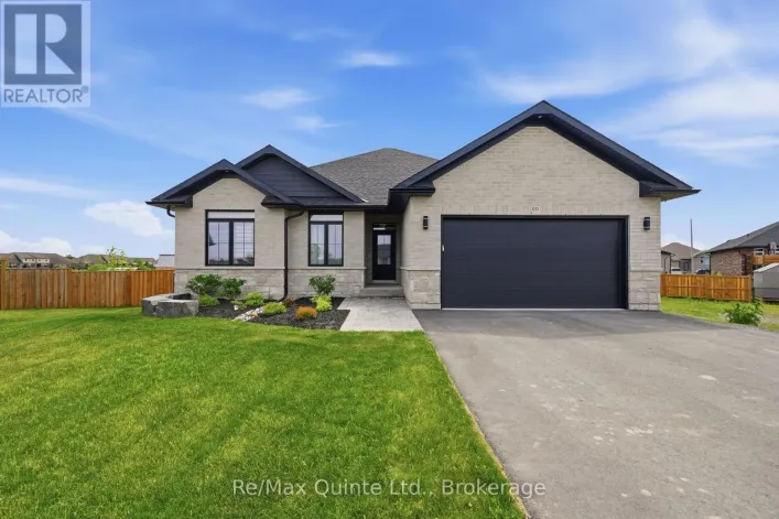 110 RAYCROFT DRIVE, Belleville