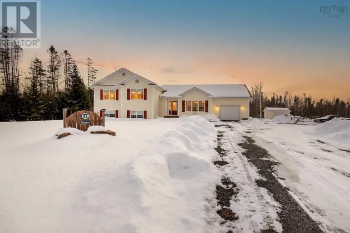 110 Ridge Wood Court, Belnan