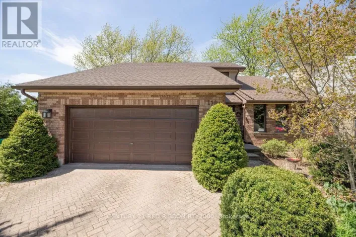 110 ROE STREET, Southwest Middlesex