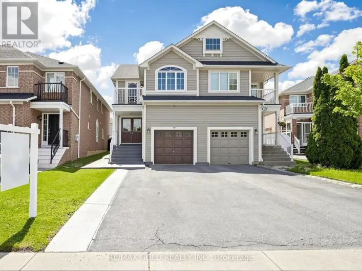 110 TILLER TRAIL, Brampton