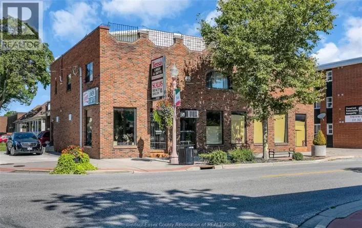 1100 ERIE STREET East, Windsor