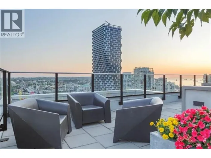 1101 1325 ROLSTON STREET, Vancouver