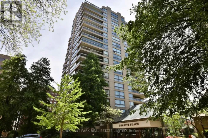 Apartment for sale: 1101 - 61 ST CLAIR AVENUE W, Toronto
