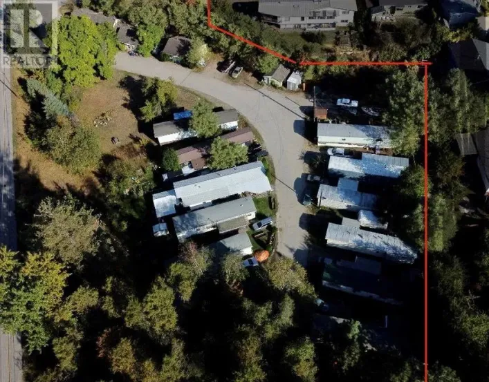 1101-1107 COLUMBIA Avenue, Castlegar