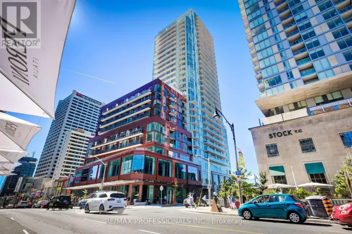 1102 - 33 HELENDALE AVENUE, Toronto