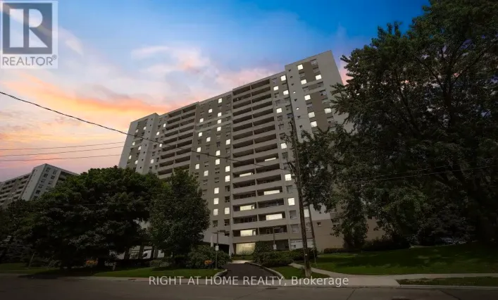 Apartment for sale: 1102 - 45 SOUTHPORT STREET, Toronto