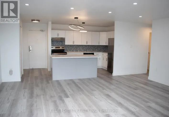 1102 - 583 MORNINGTON AVENUE, London East