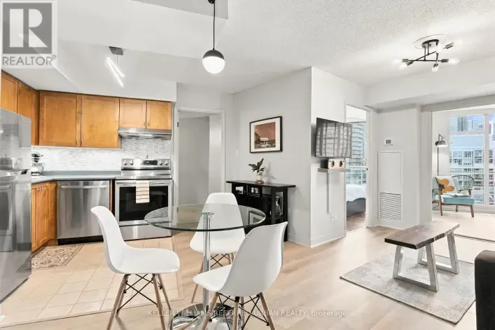 1102 - 650 QUEENS QUAY W, Toronto