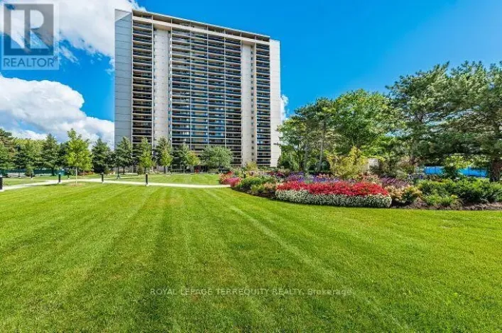 1102 - 812 BURNHAMTHORPE ROAD, Toronto