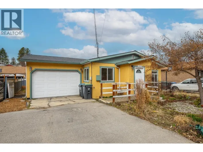 11020 Adams Avenue, Summerland