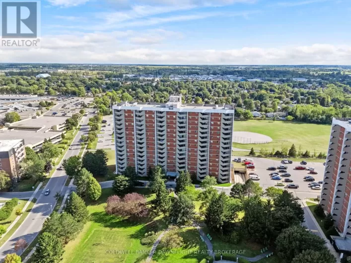 1103 - 1105 JALNA BOULEVARD, London South