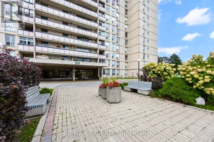 1104 - 130 NEPTUNE DRIVE, Toronto