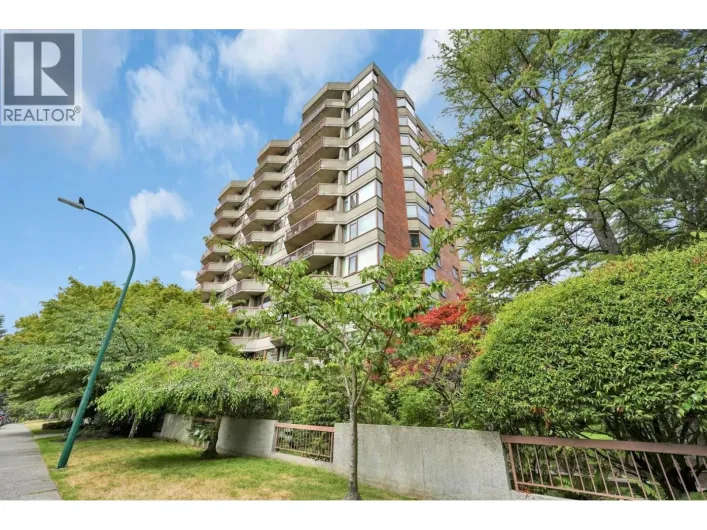 1104 2445 W 3RD AVENUE, Vancouver