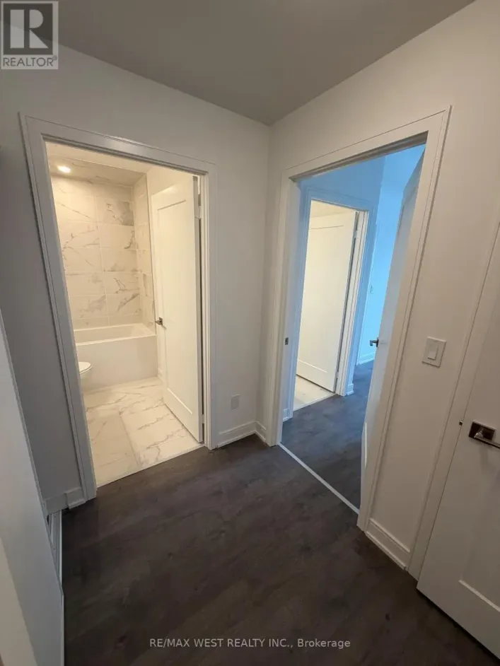 1104 - 705 DAVIS DRIVE, Newmarket