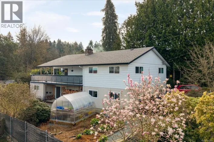 11041 Chemainus Rd, Saltair