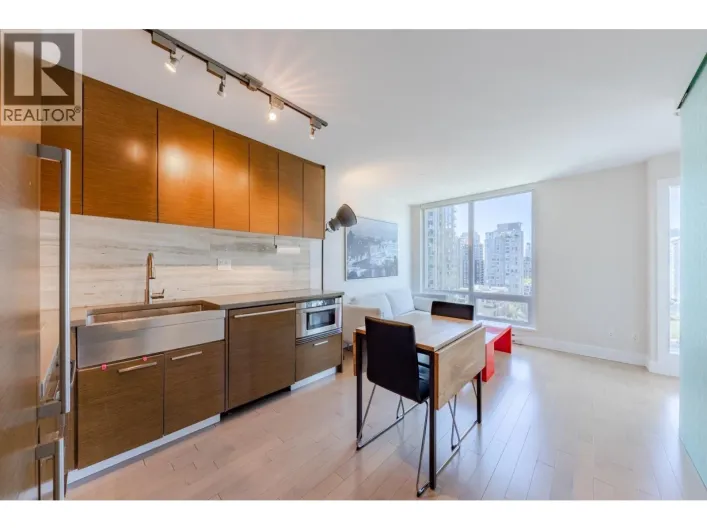 1106 535 SMITHE STREET, Vancouver