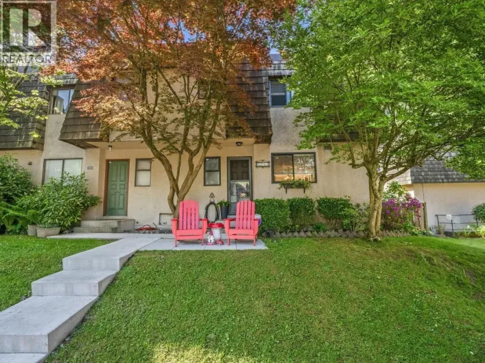 1106 PREMIER STREET, North Vancouver